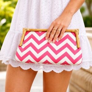 Donna Dixon Pink White Chevron Bamboo Frame Clutch Resort Summer OS NWOT‎